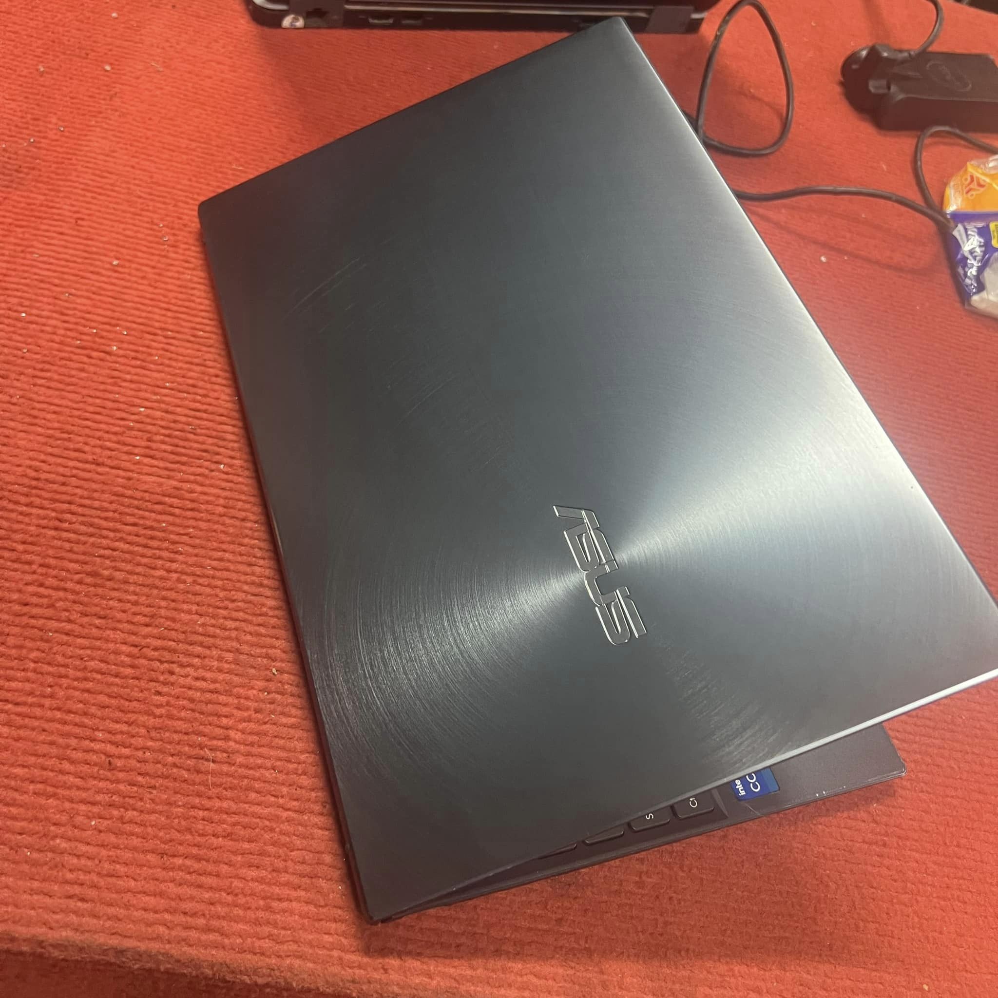 Laptop Asus Zenbook UX425EA-KI839W i5 1135G7/8GB/512GB SSD/14