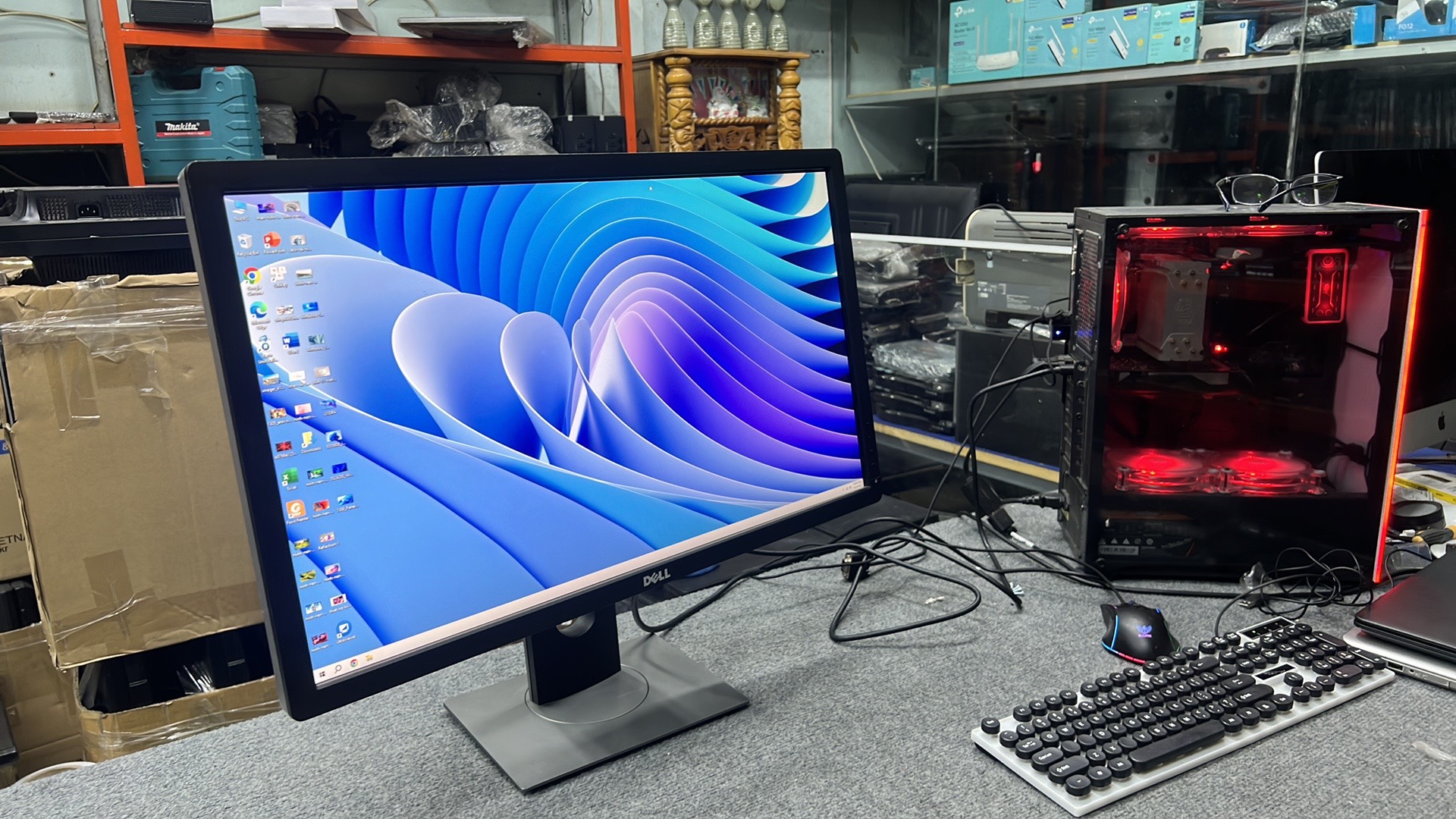 Màn Hình Dell Ultrasharp U2713HM LED IPS - 2K - 27 inch