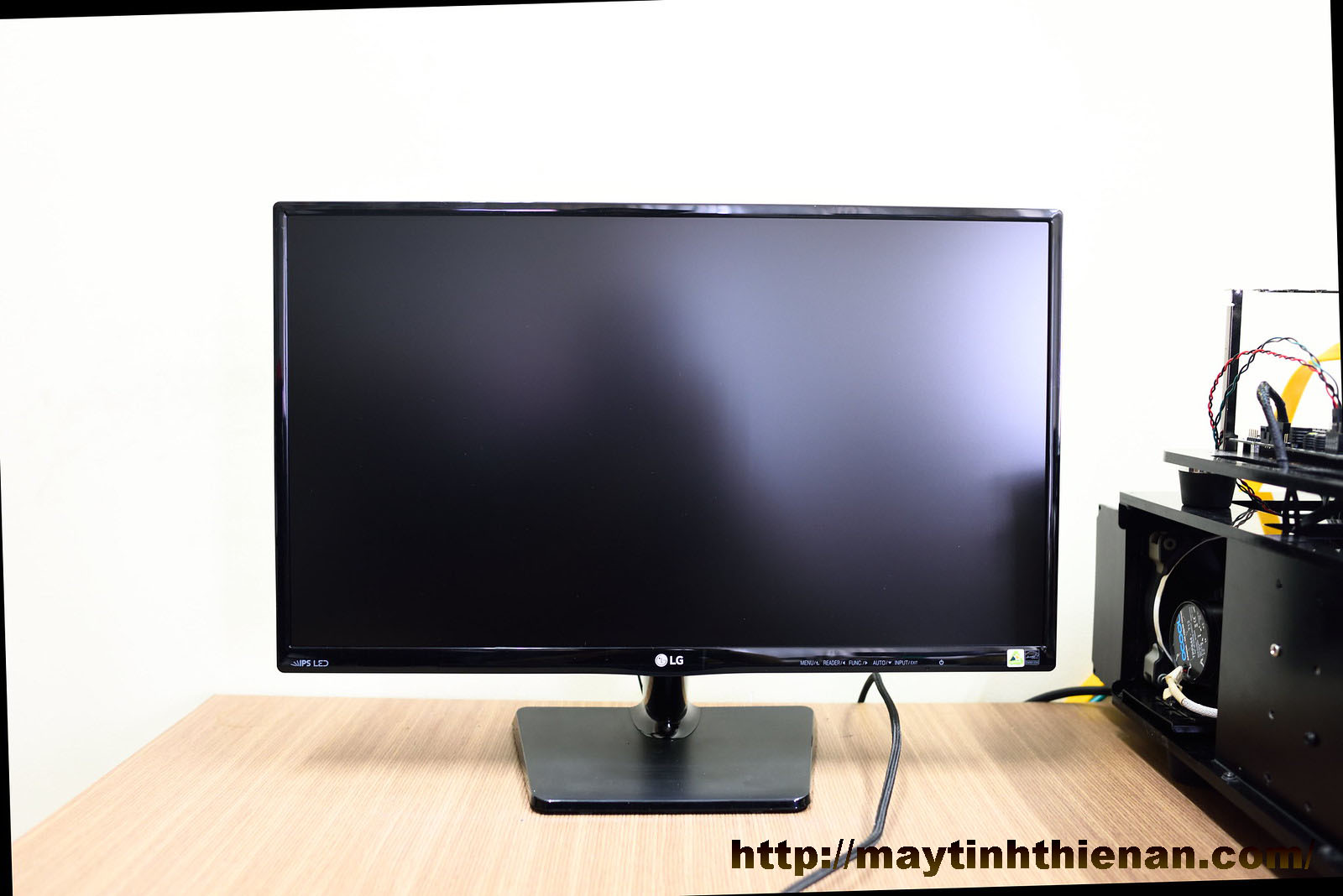 Màn hình máy tính LG IPS 22MP47 LED 98%