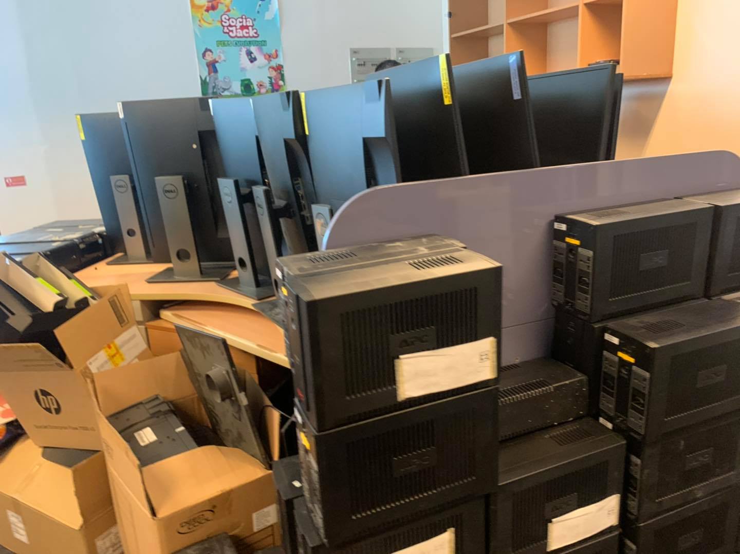 Thu mua máy tính cũ Quận 12